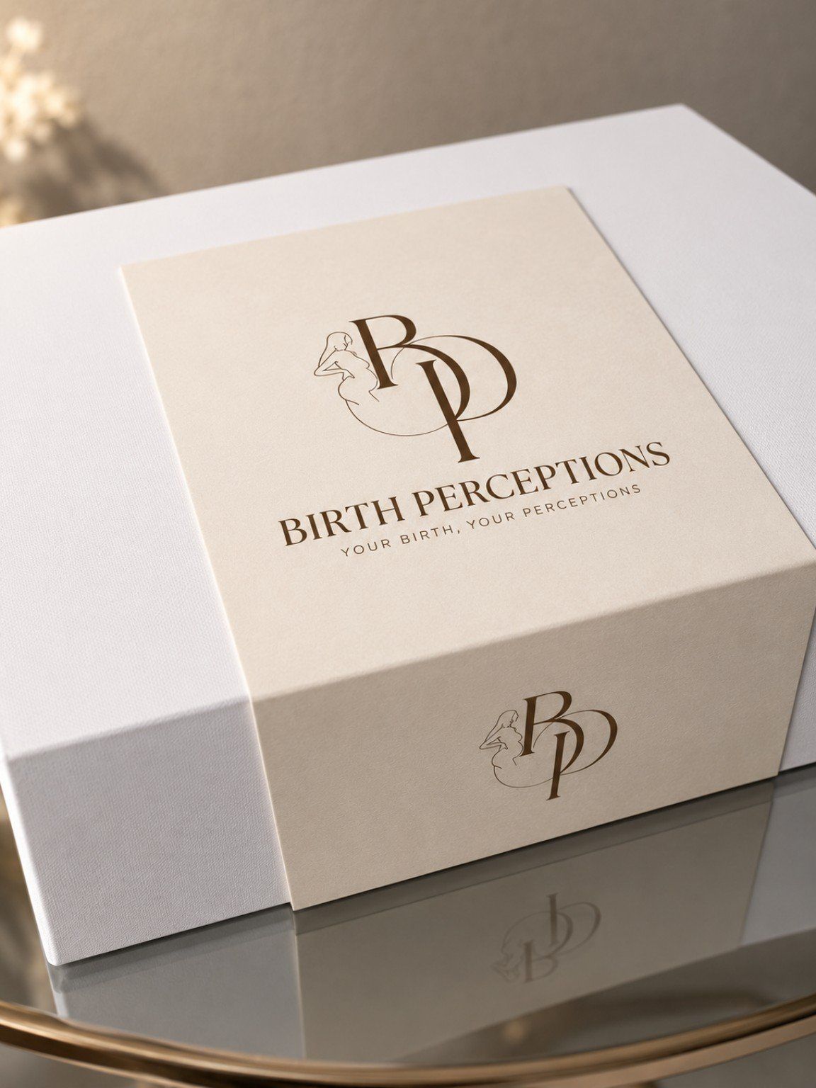 Signature white gift box